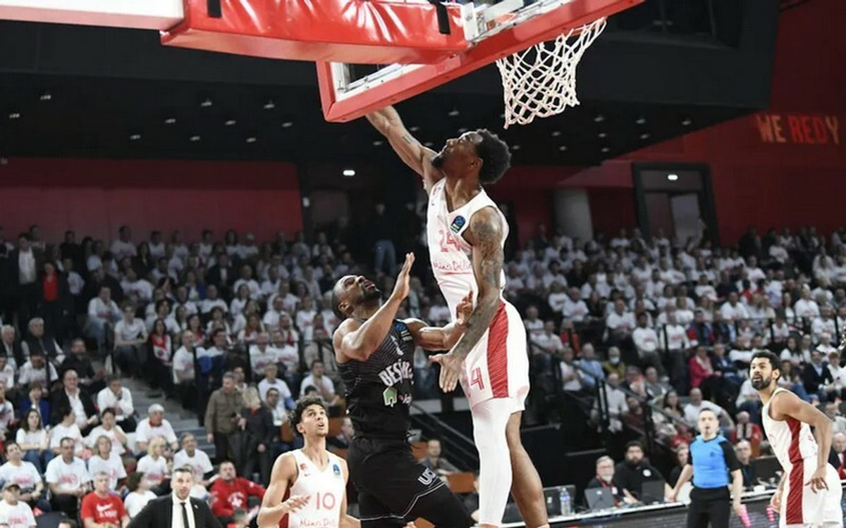 Η Μπουργκ... άνοιξε το σκορ στα ημιτελικά, 86-74 την Μπεσίκτας (vid)