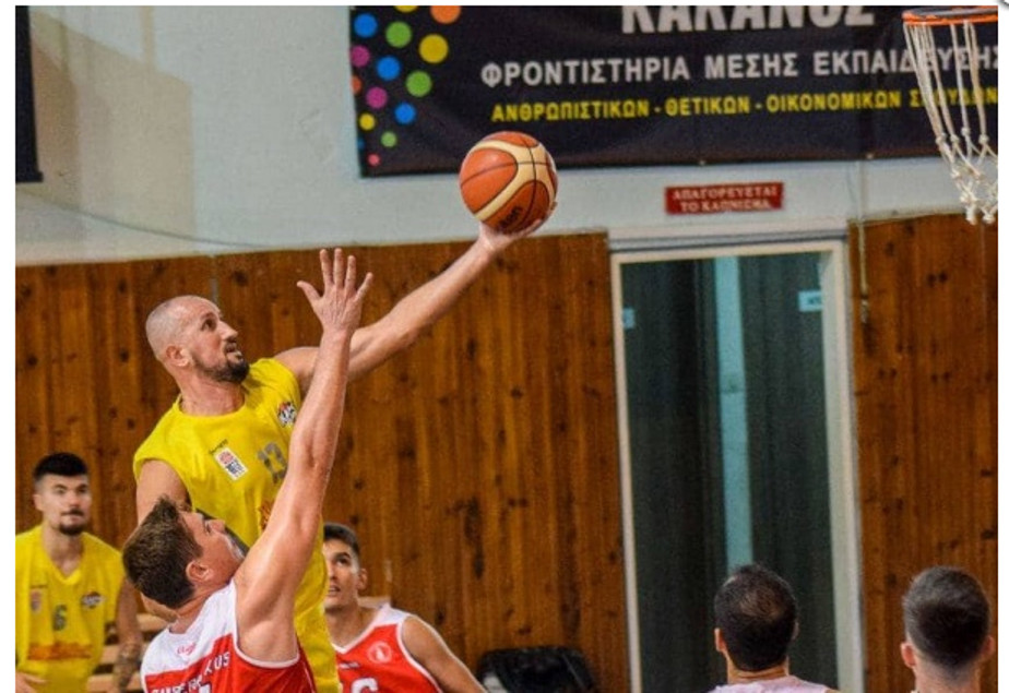 Σωτήρης Γκιουλέκας (Ίκαροι Τρικάλων): &quot;Με χαροποιεί η παρουσία πολλών νέων παιδιών&quot;