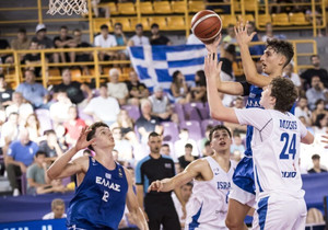 Ασημένιος: &quot;Δουλεύουμε σκληρά και σήμερα αυτό βγήκε στο γήπεδο&quot;