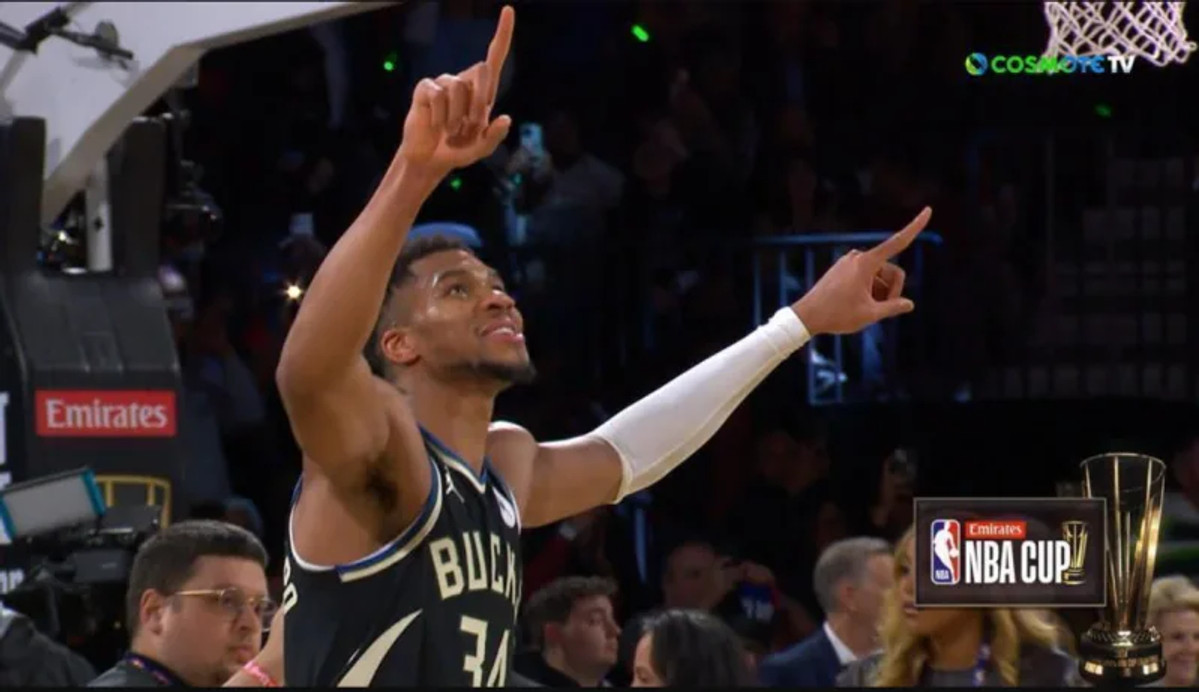 H εμφάνιση του MVP Γιάννη και οι απονομές του NBA Cup (vids)