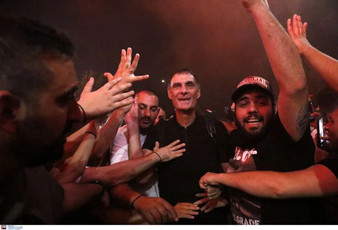 Αποθεωτική υποδοχή του Ολυμπιακού στο ΣΕΦ (vid &amp; gallery)