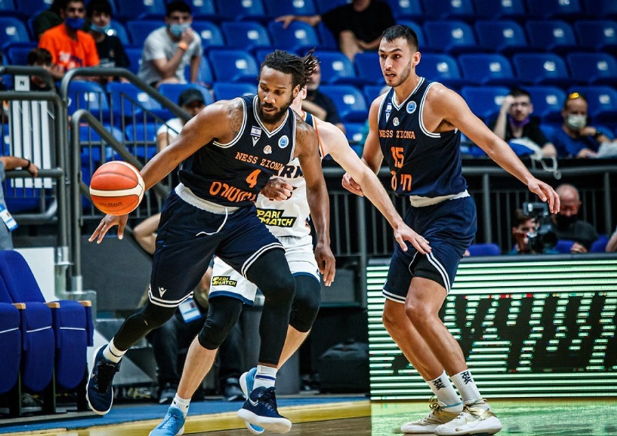Τελικός FIBA Europe Cup: Όστροφ Βιελκοπόλσκι-Ιρόνι Νες Ζιόνα (21:00, LIVE STREAMING)