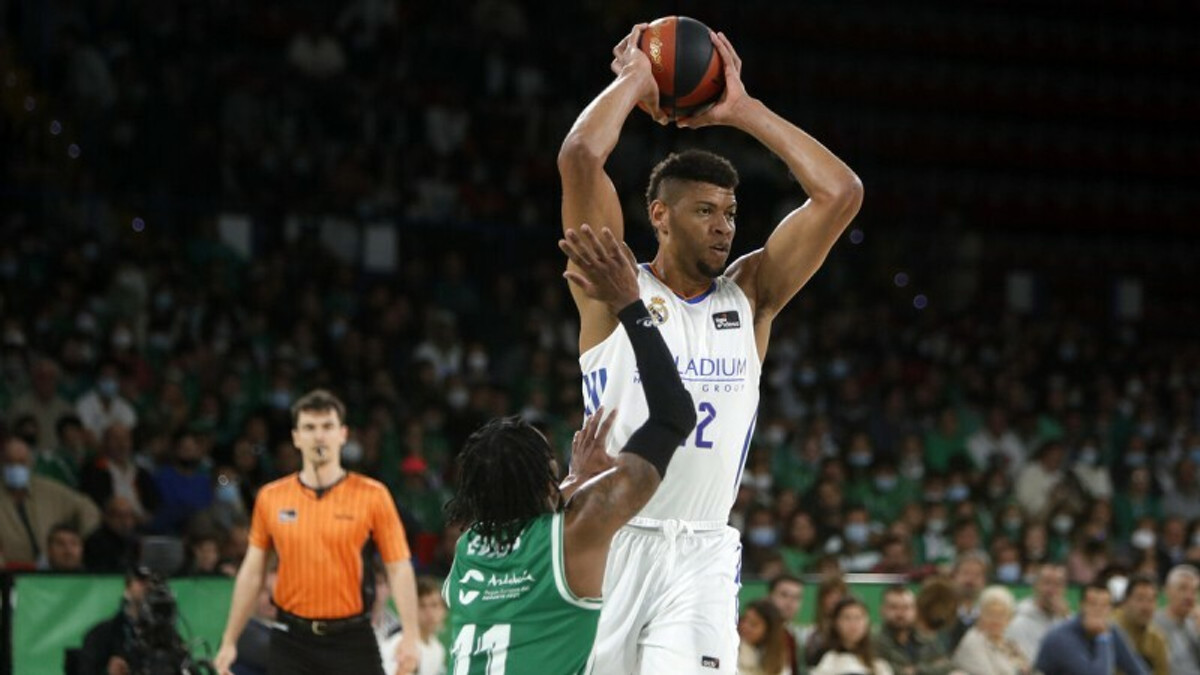 Εκτός έδρας νίκη για τη Ρεάλ 71-69 την Μπέτις