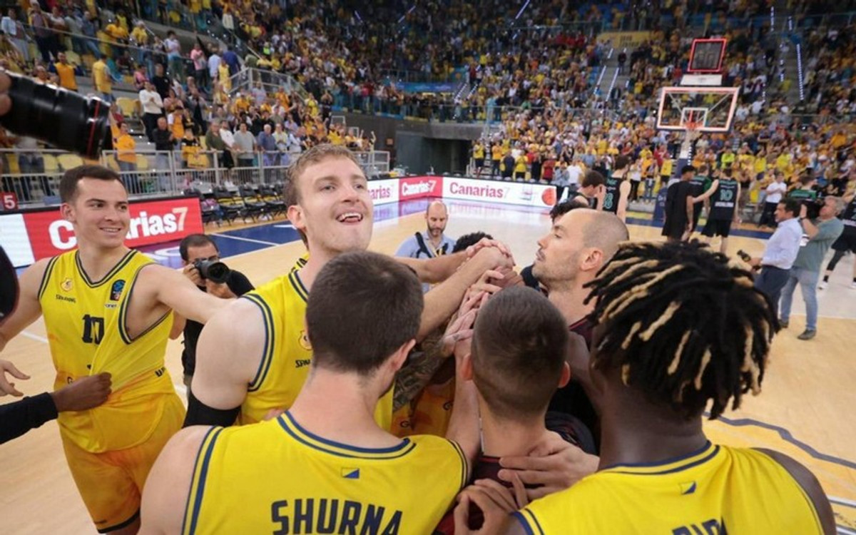EuroCup: Το σήκωσε η Γκραν Κανάρια του Λάκοβιτς, 71-67 την Τουρκ Τέλεκομ και πάει EuroLeague! (vids)