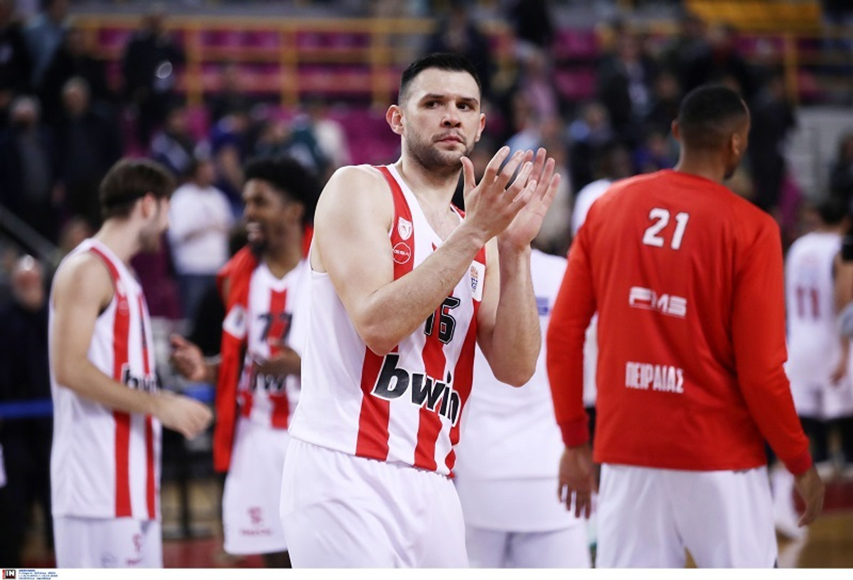 EuroLeague: Με Παπανικολάου-Γκουντάιτις τα καρφώματα του μήνα (video)