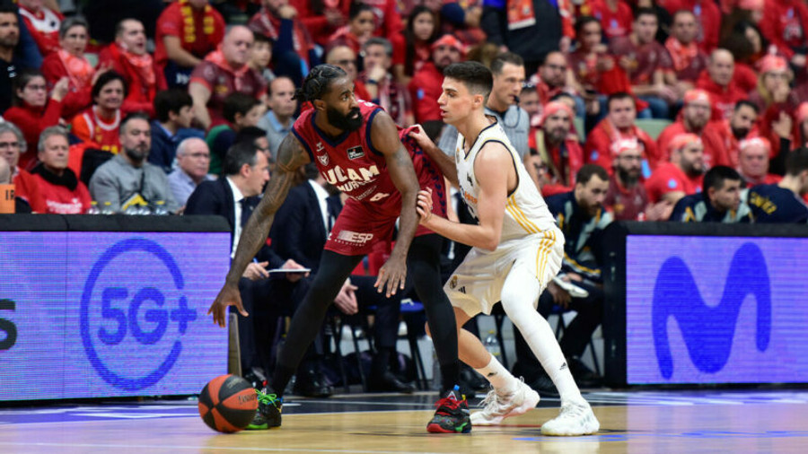 Η απίθανη Μούρθια σόκαρε με 73-61 τη Ρεάλ Μαδρίτης! (vid)