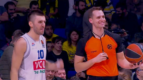 Αφιέρωμα στους διαιτητές της EuroLeague (video)