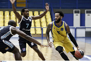 Περιστέρι: Επέστρεψαν στις προπονήσεις Πέτεγουεϊ-ΜακΛιν