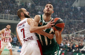 Στην Πυλαία ο Ολυμπιακός, στο κατάμεστο &quot;Δ. Τόφαλος&quot; ο Ρικ Πιτίνο !