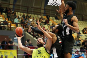 Λαύριο-ΠΑΟΚ 70-75: Με σούπερ δίδυμο Ρένφρο-Ράιλι πέρασε από το Λαύριο (pics &amp; vid)