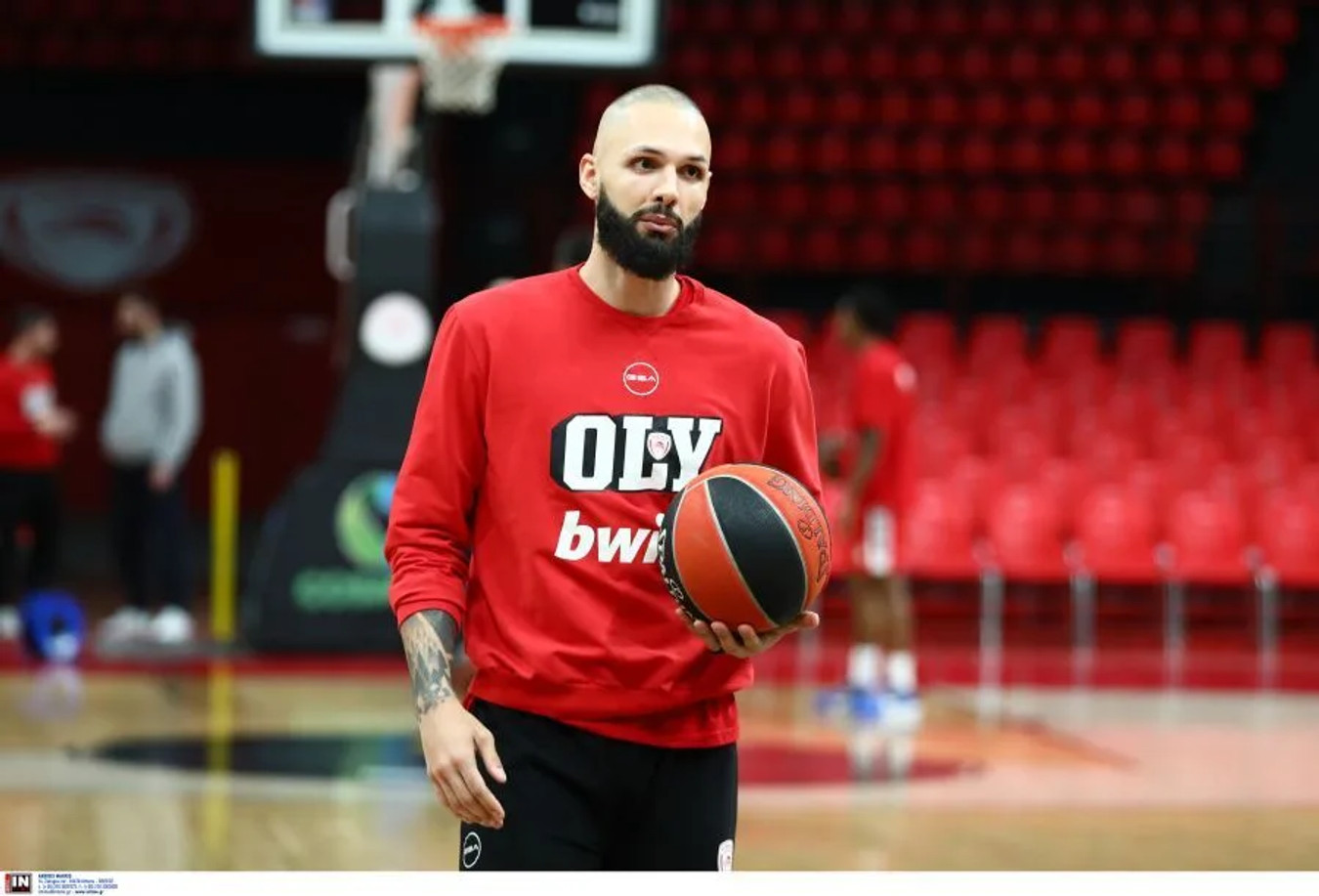 Ολυμπιακός: Ο Εβάν Φουρνιέ εκτός 12άδας στον αγώνα με τον Κολοσσό