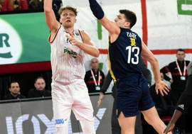 Σπουδαία νίκη για την Καρσίγιακα, 102-98 τη Φενέρμπαχτσε!