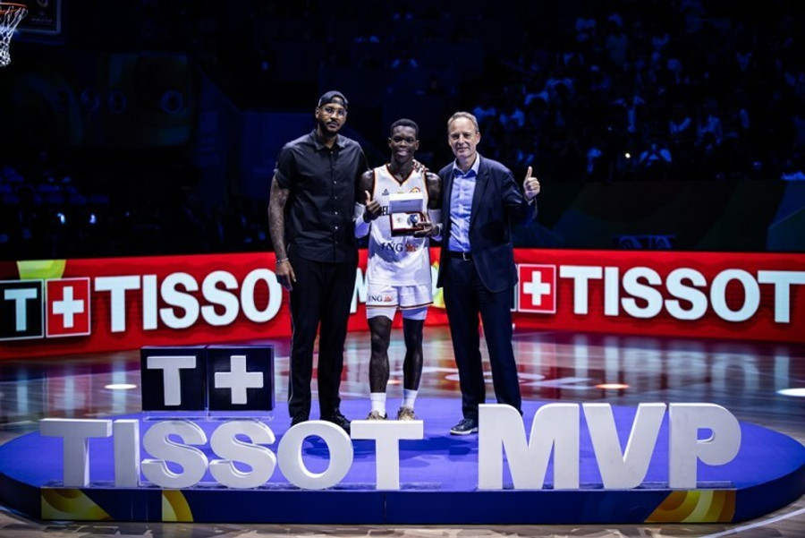MVP του Παγκοσμίου Κυπέλλου ο Ντένις Σρέντερ και του τελικού ο Φρ.Βάγκνερ