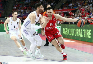 Tα highlights του τελικού Ολυμπιακός-Ρεάλ Μαδρίτης 78-79 (video)