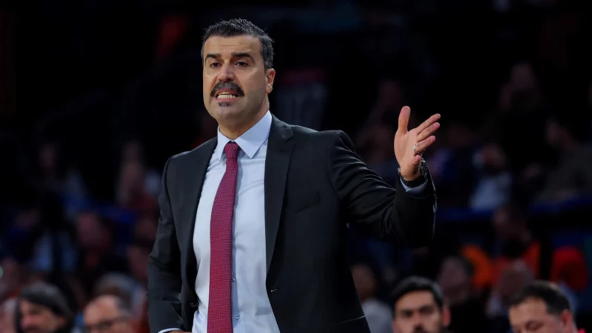 Εφές: Τέλος από τον πάγκο της τουρκικής ομάδας ο Τζαν