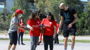 Ολυμπιακός: &quot;Ερυθρόλευκο&quot; το χρυσό για το One Team της EuroLeague!