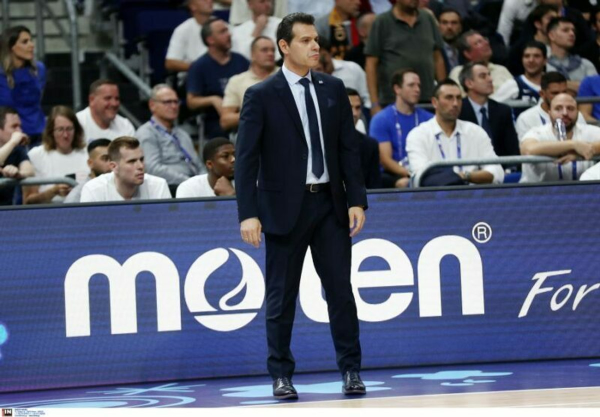 Ιτούδης: &quot;Αυτό που γίνεται με τα &quot;παράθυρα&quot; του Παγκοσμίου Κυπέλλου είναι εξοργιστικό&quot;