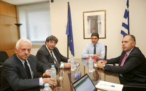 Αυγενάκης: &quot;Μαζί να πάμε δύο βήματα μπροστά&quot;