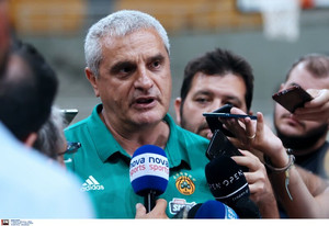 Πεδουλάκης: &#039;&#039;Πρώτος στόχος τα playoffs, ομάδα με ταχύτητα και σουτ, αναζητούμε Έλληνα γκαρντ&#039;&#039;