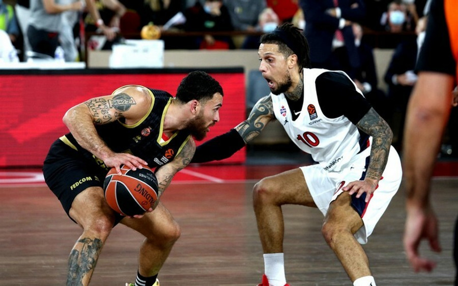 Μονακό-ΤΣΣΚΑ Μόσχας 97-80: Ο Μάικ Τζέιμς εκδικήθηκε τον Ιτούδη (pics&amp;vid)