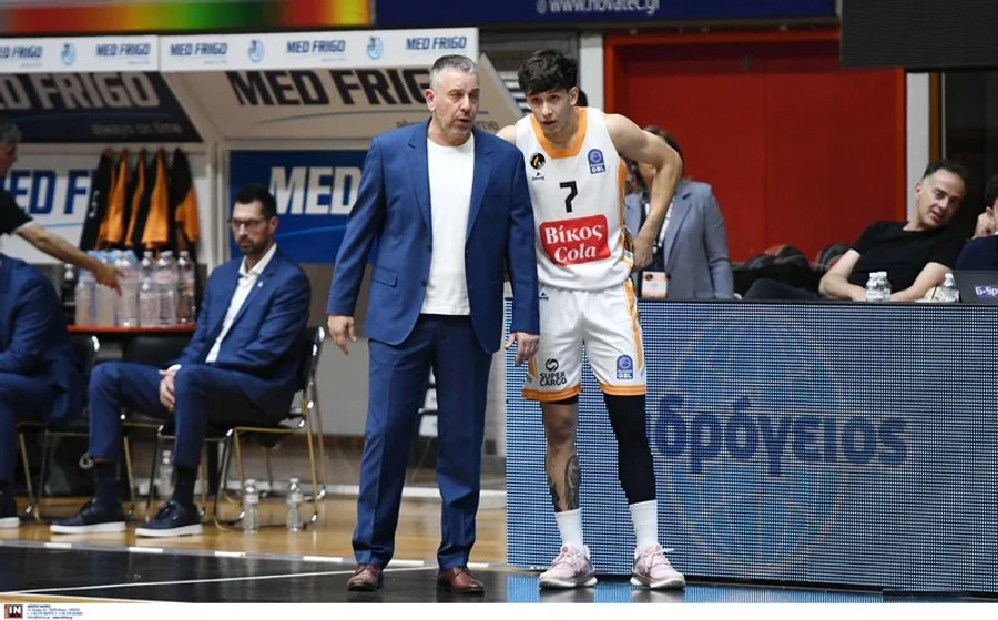 Παπαθεοδώρου: "Οι παίκτες φέτος υπερέβαλαν εαυτούς"