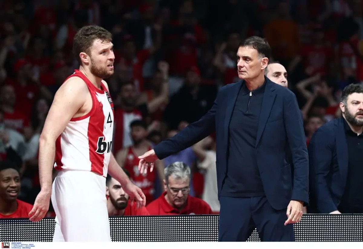 Βεζένκοφ: Οι 5 λέξεις που χρησιμοποίησε για να περιγράψει τον Γιώργο Μπαρτζώκα