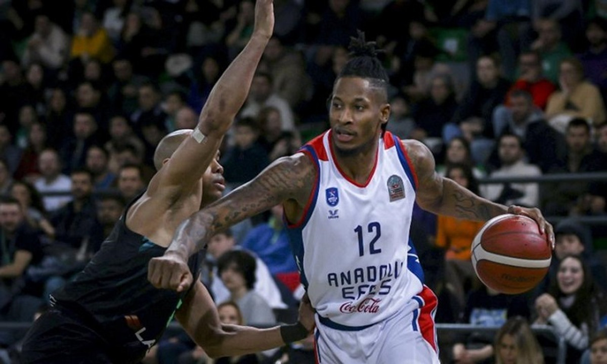 Νταρουσάφακα-Αναντολού Εφές 80-83: Με buzzer-beater τρίποντο του Κλάιμπερν! (video)