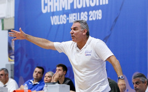 Βλασσόπουλος: &quot;Να ανταπεξέλθουμε στις απαιτήσεις&quot; (vid)
