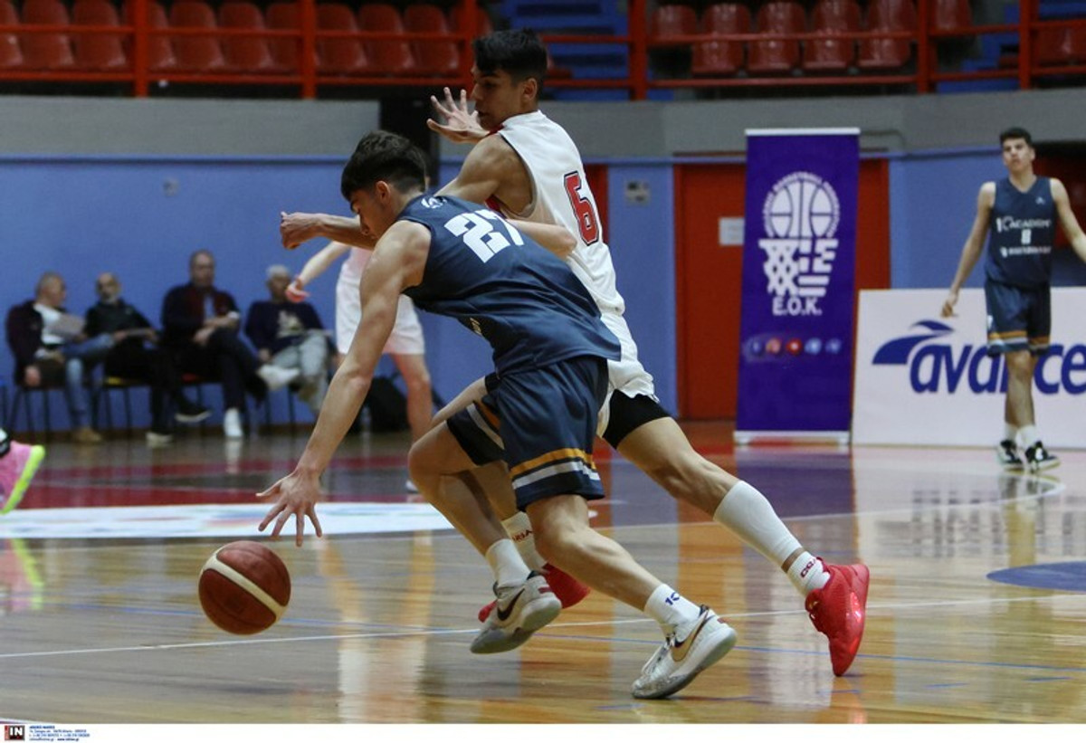 Πανελλήνιο Εφήβων: Πρωτιά για Περιστέρι, ΔΕΚΑ (pics)