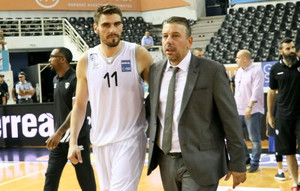 Παπαθεοδώρου: Όταν ανεβάσαμε ρυθμό στην άμυνα...
