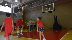 Ολυμπιακός: Ο Γιώργος Μπόγρης στο summer camp