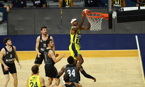 Η νέα Φενέρμπαχτσε 79-77 σε φιλικό την Μπεσίκτας (pics)