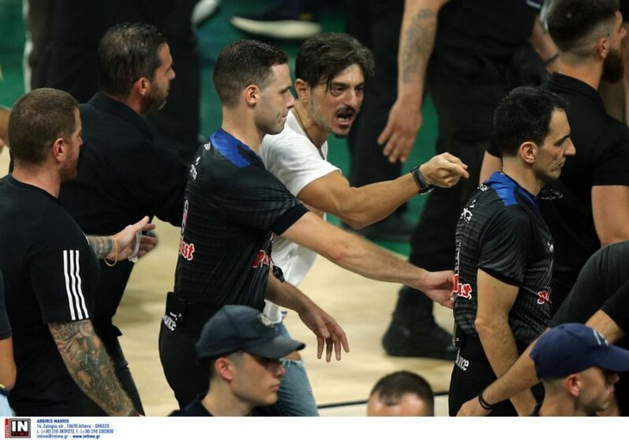 Άλλοι 3 μήνες απαγόρευση εισόδου στα γήπεδα και πρόστιμο 80.000 ευρώ στον Γιαννακόπουλο!