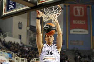 Πήρε το ντέρμπι των Δικεφάλων ο ΠΑΟΚ, 87-82 την ΑΕΚ (gallery &amp; vids)