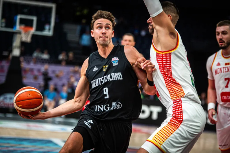 Με ξέσπασμα στο 3ο δεκάλεπτο η Γερμανία 106-76 το Μαυροβούνιο