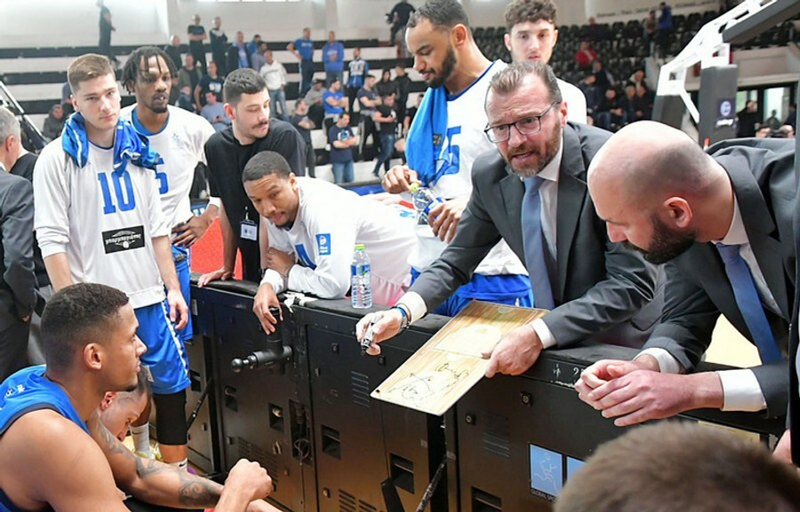 Κωστής: "Όσο έχουμε μαθηματικές πιθανότητες, δεν θα τα παρατήσουμε"