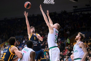 Με Γιόβιτς-Σβεντ η Χίμκι 83-74 τη Ζαλγκίρις (video)