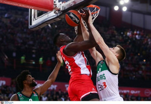 Ολυμπιακός-Ζαλγκίρις Κάουνας: Η photo gallery από το ΣΕΦ