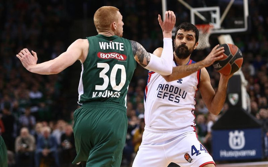 Άνετη και ωραία η Εφές στη Λιθουανία, 79-58 τη Ζαλγκίρις (video)