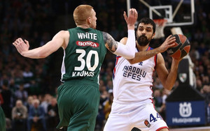 Άνετη και ωραία η Εφές στη Λιθουανία, 79-58 τη Ζαλγκίρις (video)