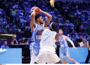 LIVE STREAMING: Ελλάδα-Μπαχάμες 102-75 (τελικό)