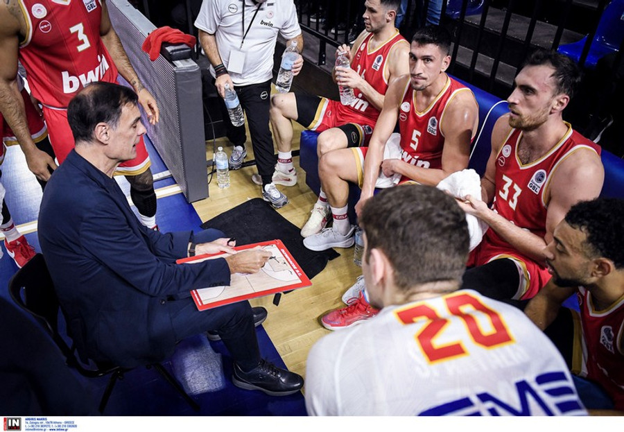 Μπαρτζώκας: "Δεν είμαστε κοντά σε παίκτη" - Τι είπε ο Λαρεντζάκης (vids)