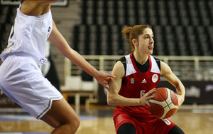 Διά πυρός και σιδήρου ο Ολυμπιακός, 77-73 τον ΠΑΟΚ - Νίκη στην παράταση για τα Χανιά
