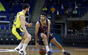 Έχασε αγώνα και Βέσελι η Φενέρμπαχτσε, 82-73 η Μπαρτσελόνα (video)