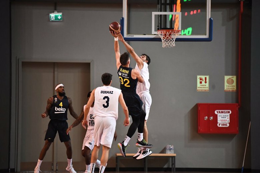 Με Τζάρελ Έντι η Φενέρμπαχτσε 82-70 την Τόφας