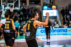 Έτσι ήρθε η μεγάλη νίκη της ΑΕΚ επί της Λιμόζ (vid)