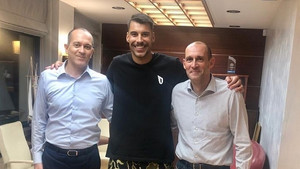 Πρίντεζης... για πάντα στον Ολυμπιακό!