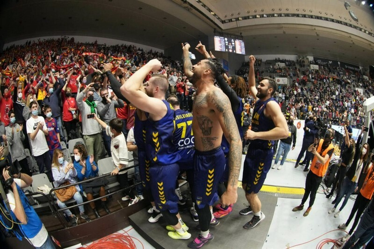 Copa del Rey: Στους &quot;4&quot; η Μούρθια του Βασιλειάδη (vid)