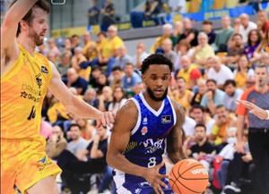 Liga Endesa: Βαλένθια και Τενερίφη πήραν τα πρώτα εισιτήρια για τα ημιτελικά