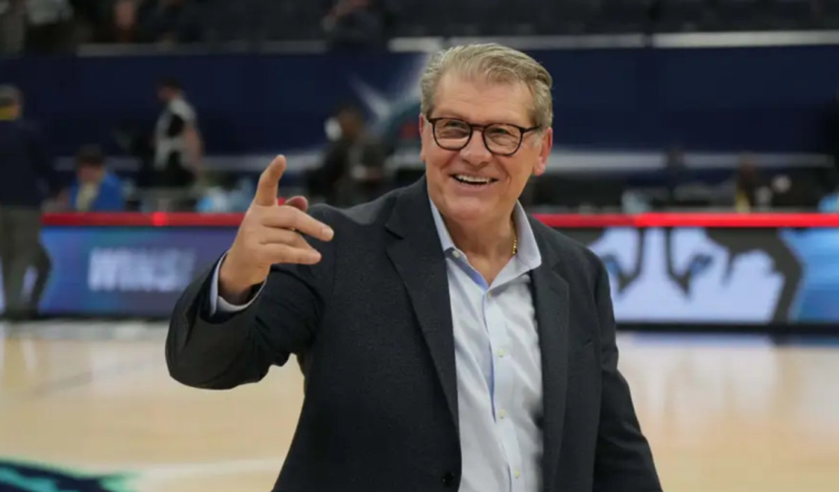 NCAA: Δεύτερος προπονητής πέρασε σε νίκες τον Σιζέφσκι!